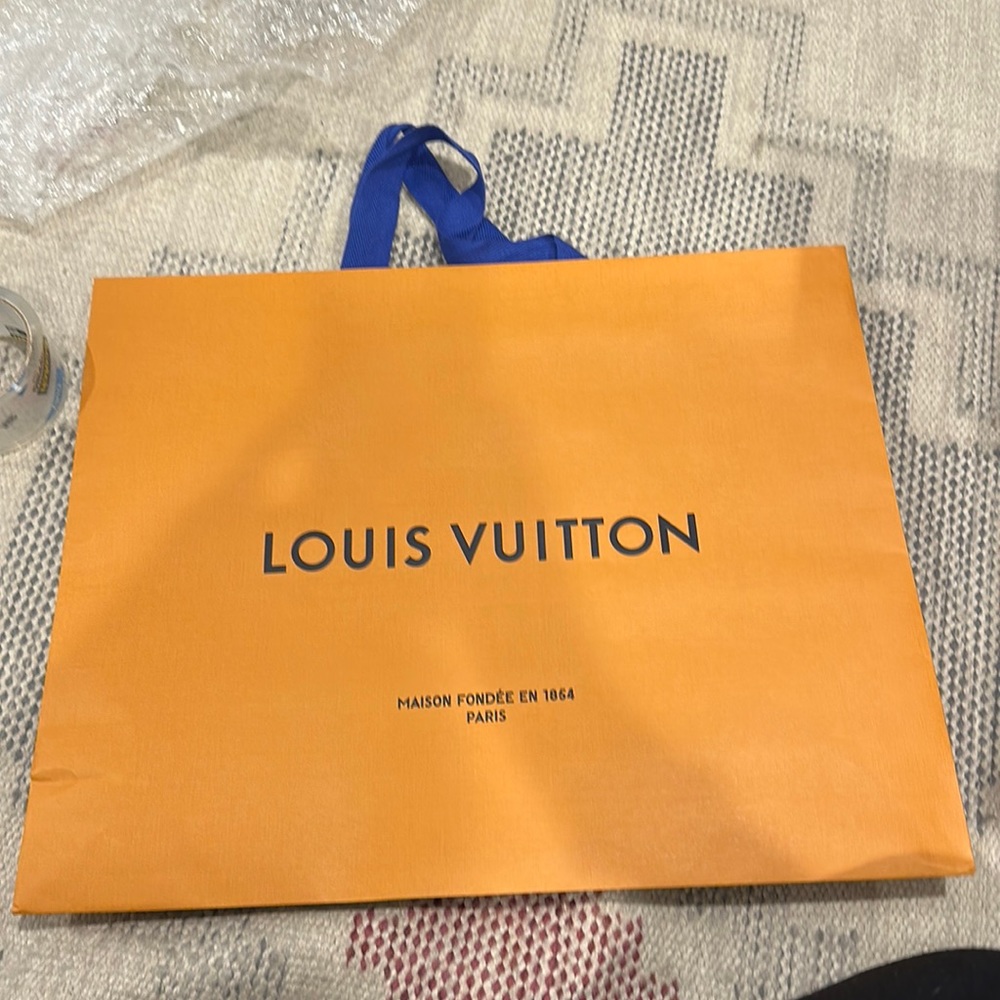 Louis Vuitton shopping bag